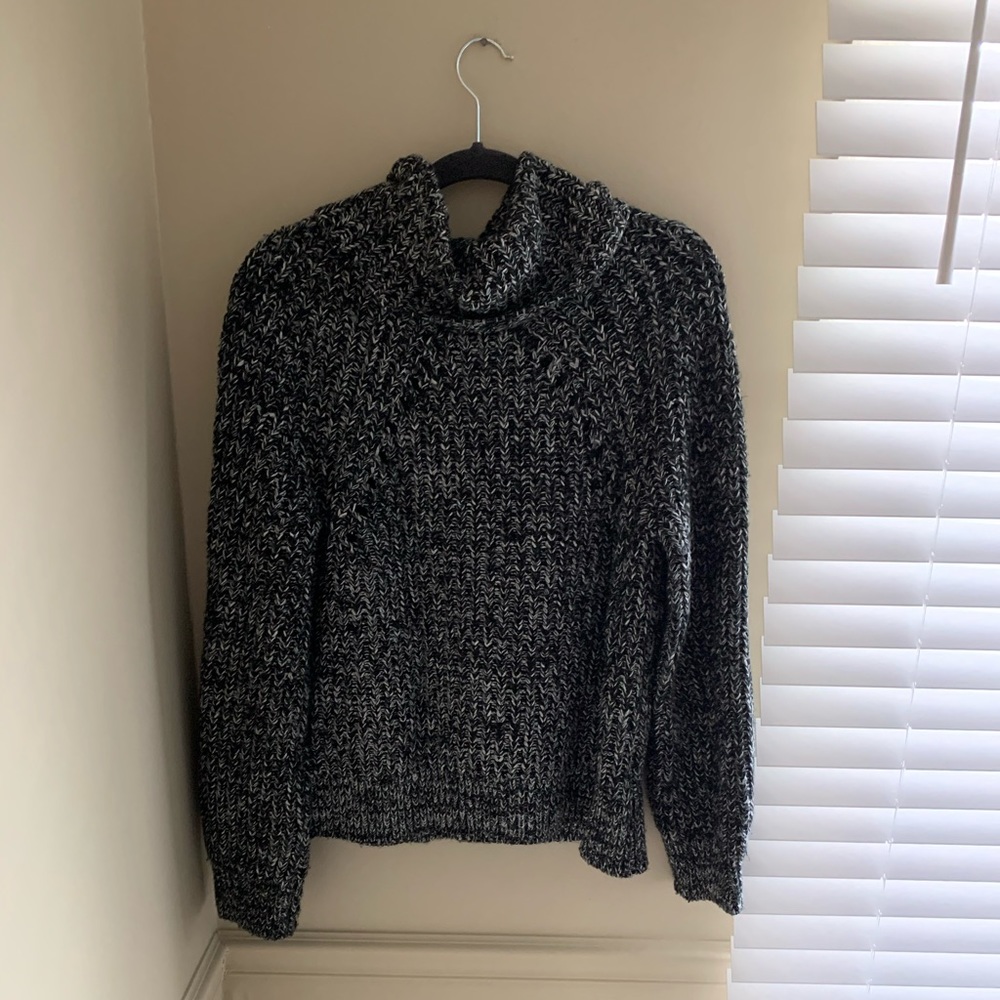 Kendall and Kylie turtleneck